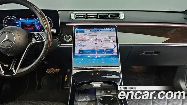 Mercedes-Benz S-Class 2021 — Photo 5/20