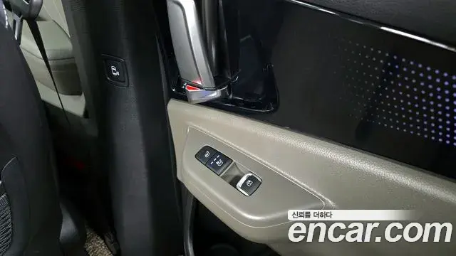 Kia Carnival 2023 — Photo 20/20