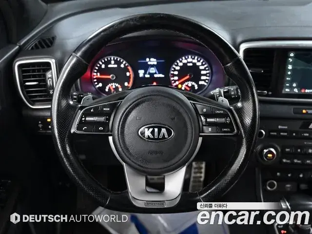 Kia Sportage The Bold 2018 — Photo 2/20