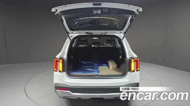 Kia Sorento 2024 — Фото 20/20