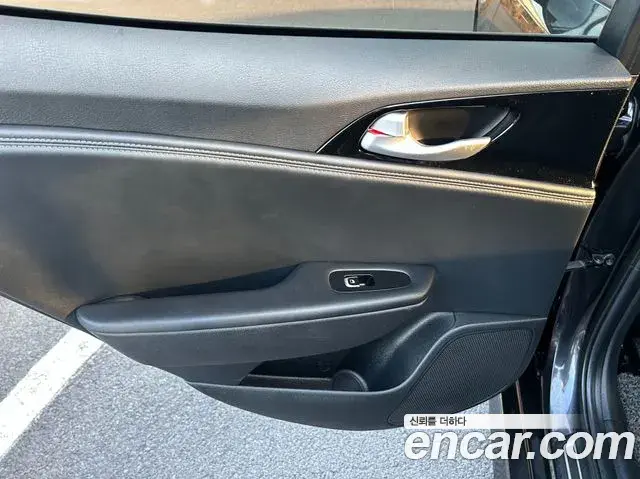Kia Stinger 2018 — Photo 5/20