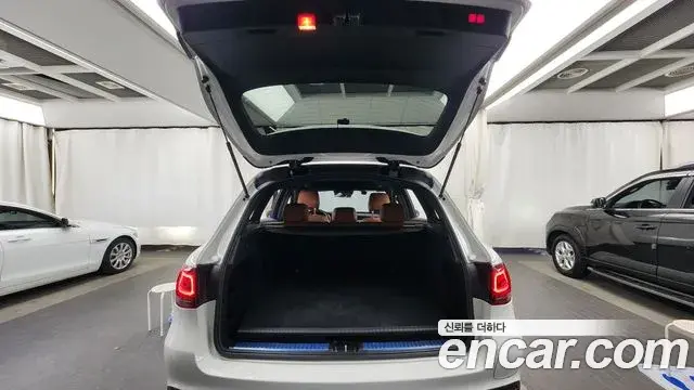 Mercedes-Benz GLC-Class 2022 — Şəkil 14/20
