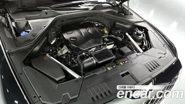 Genesis GV80 2022 — ფოტო 15/20