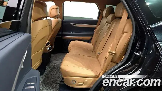 Genesis GV80 2022 — ფოტო 17/20