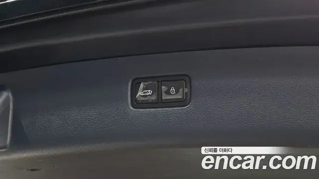 Genesis GV80 2022 — ფოტო 19/20