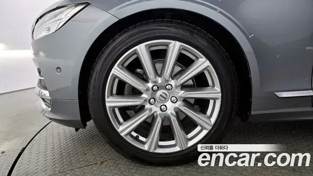 Volvo S90 2019 — Şəkil 13/20