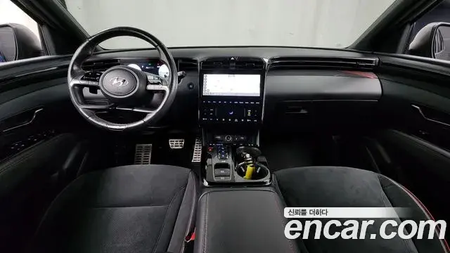 Hyundai Tucson Hybrid 2022 — ფოტო 13/20