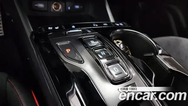 Hyundai Tucson Hybrid 2022 — ფოტო 8/20