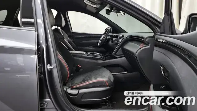 Hyundai Tucson Hybrid 2022 — ფოტო 2/20