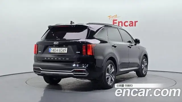 Kia Sorento 2021 — Photo 18/20