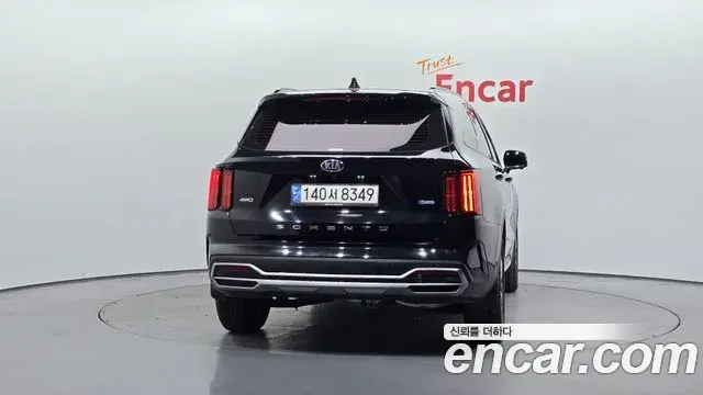 Kia Sorento 2021 — Photo 6/20