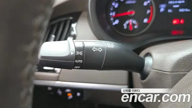 Kia Stinger 2018 — Photo 6/20
