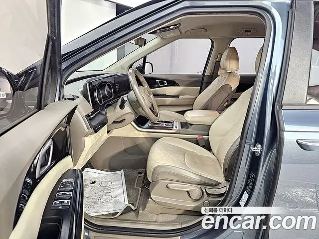 Kia Carnival 2021 — Photo 6/20