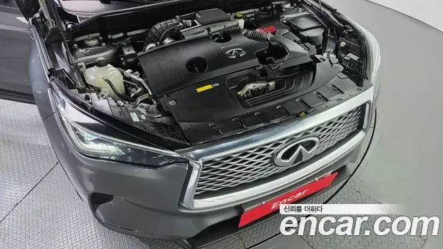 Infiniti QX50 2019 — ფოტო 1/20