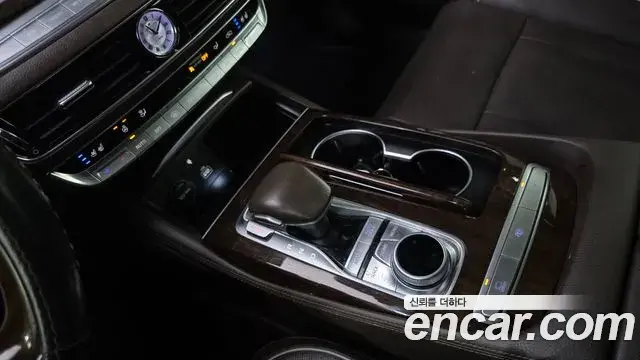 Kia The K9 2018 — ფოტო 16/20