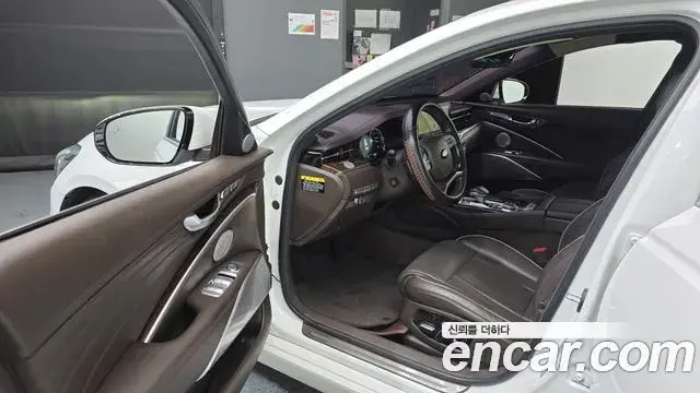 Kia The K9 2018 — ფოტო 4/20
