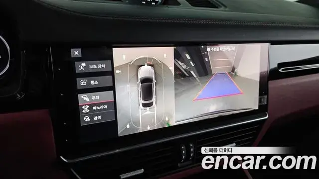 Porsche Cayenne 2021 — Photo 17/20