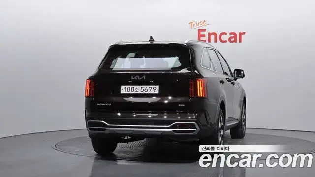 Kia Sorento 2023 — ფოტო 13/20