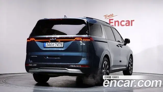 Kia Carnival 2022 — Şəkil 9/20