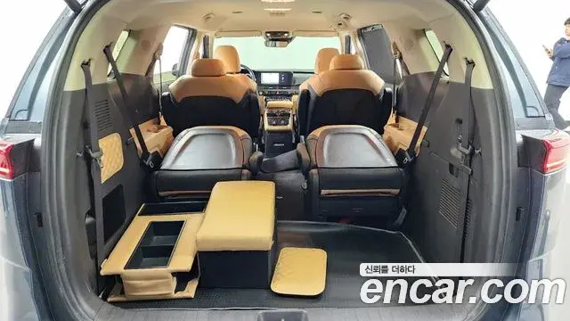 Kia Carnival 2022 — Şəkil 7/20