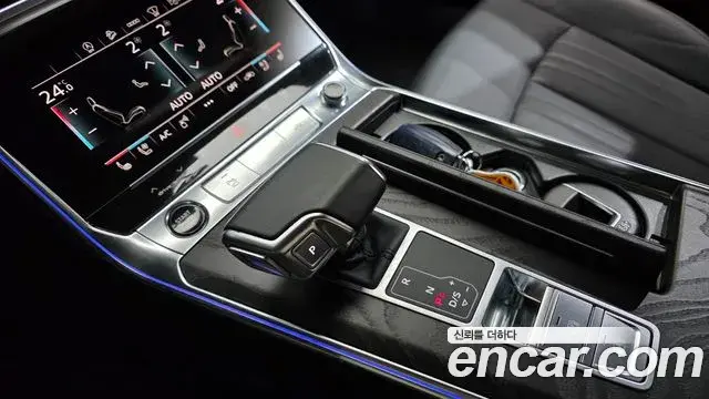 Audi A6 2021 — Şəkil 8/20