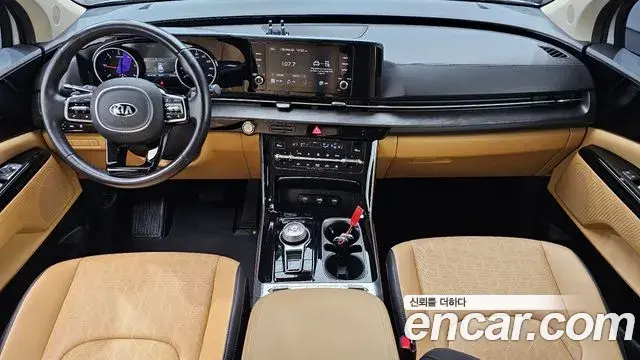 Kia Carnival 2020 — Фото 7/20