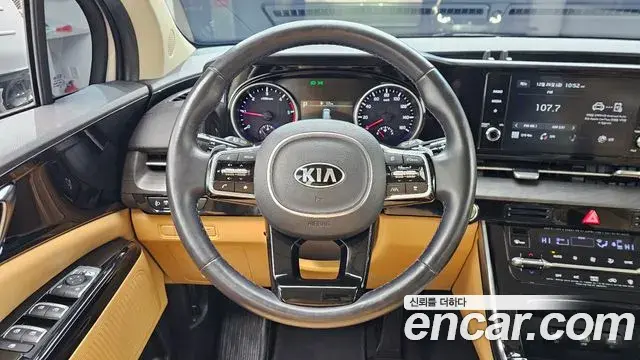 Kia Carnival 2020 — Фото 16/20