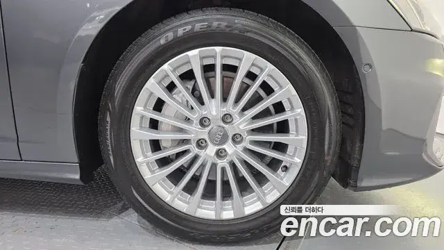Audi A6 2019 — Şəkil 7/20
