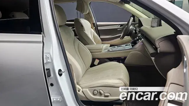 Genesis GV80 2020 — Photo 11/20