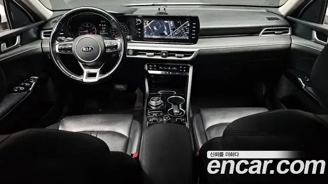 Kia K5 2020 — ფოტო 19/20