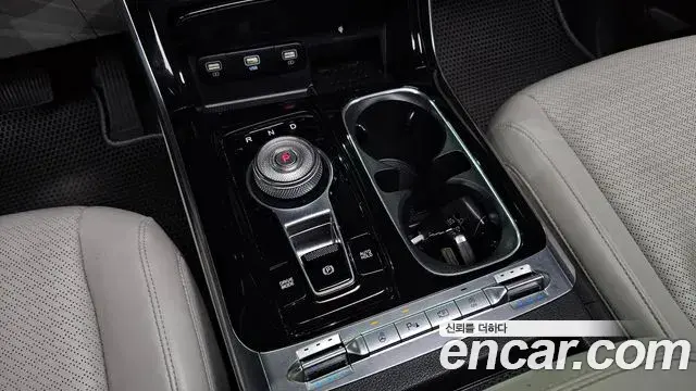 Kia Carnival 2020 — Фото 9/20