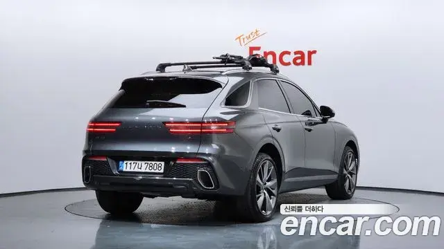 Genesis GV70 2022 — Şəkil 1/20