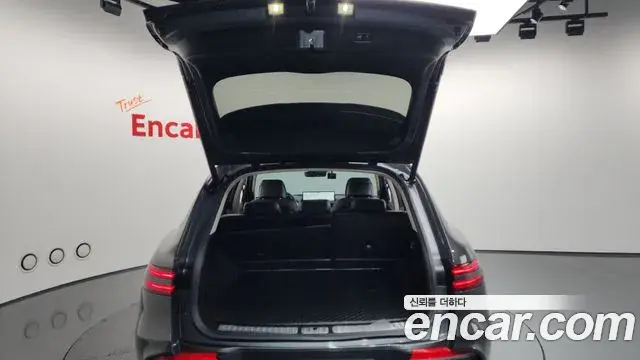 Genesis GV70 2022 — Şəkil 12/20