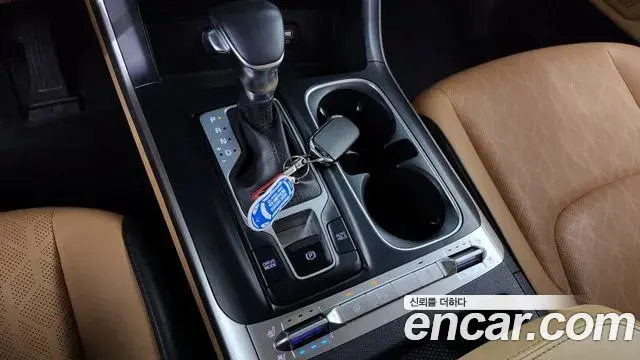 Kia Carnival 2022 — Фото 9/20