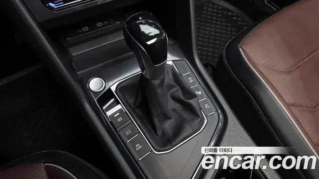 Volkswagen Tiguan Allspace 2024 — ფოტო 7/20