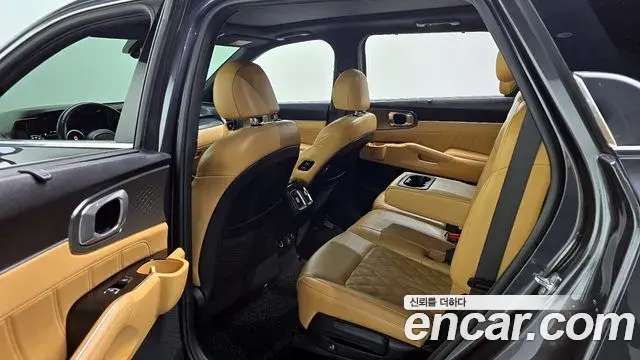 Kia Sorento 2021 — ფოტო 1/20