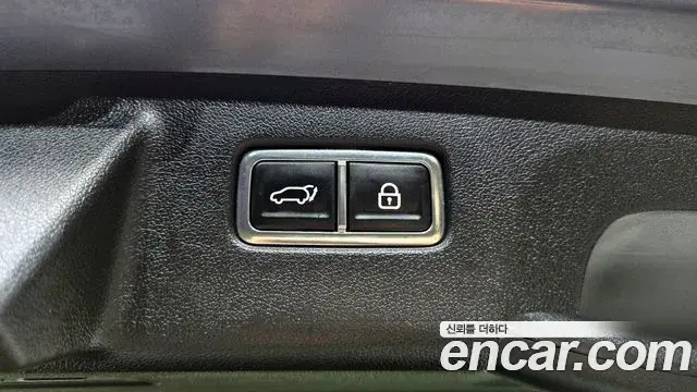 Kia Sorento 2021 — ფოტო 20/20