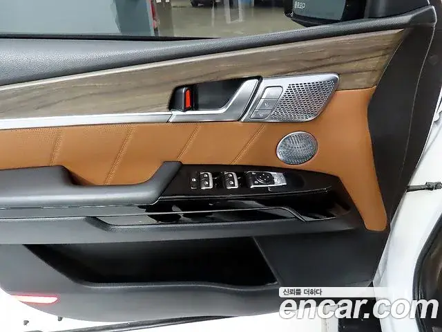 Kia Mohave The Master 2022 — Photo 5/20