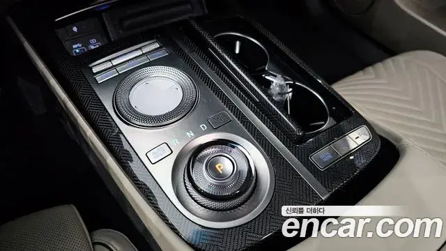 Genesis G80 2022 — Şəkil 19/20