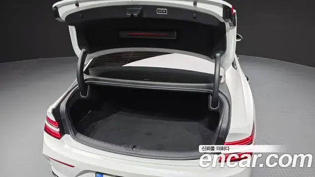 Genesis G80 2022 — Şəkil 9/20