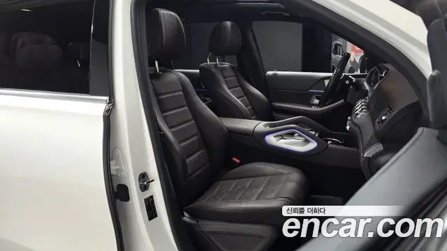 Mercedes-Benz GLS-Class 2022 — ფოტო 19/20