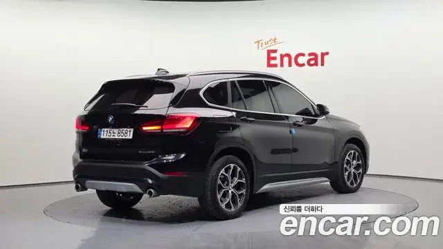 BMW X1 2021 — Photo 6/20