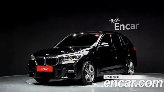 BMW X1 2021 — ფოტო 12/20