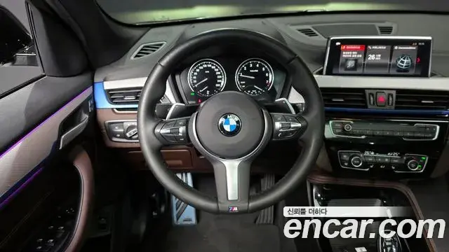 BMW X1 2021 — ფოტო 17/20