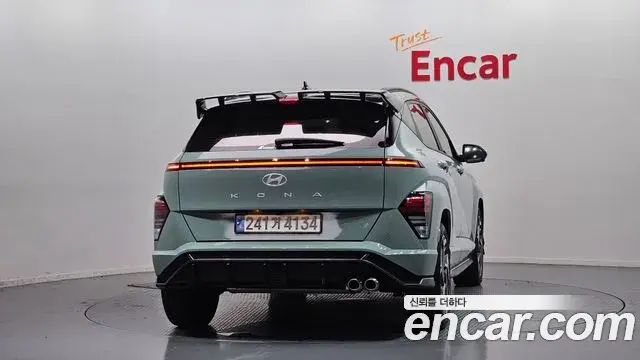 Hyundai Kona 2024 — Фото 4/20