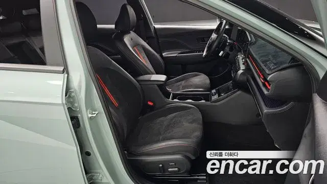 Hyundai Kona 2024 — Фото 9/20