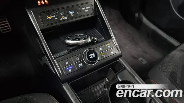 Hyundai Kona 2024 — Фото 14/20
