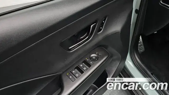 Hyundai Kona 2024 — Фото 16/20