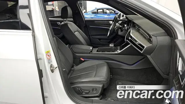 Audi A6 2022 — ფოტო 10/20