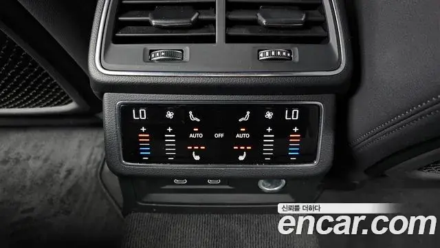 Audi A6 2022 — ფოტო 8/20